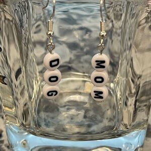 White 'Dog Mom' Beaded Earrings